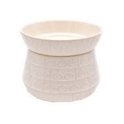Signature Ivory Melters Set